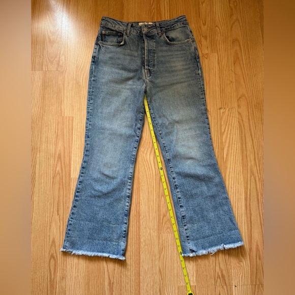 Free People Cropped Fray Jeans Size 27 - Picture 3 of 5